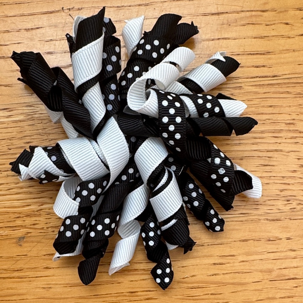 Vibrant Kids Ribbon Hair Clips Set - Picture 8 of 9